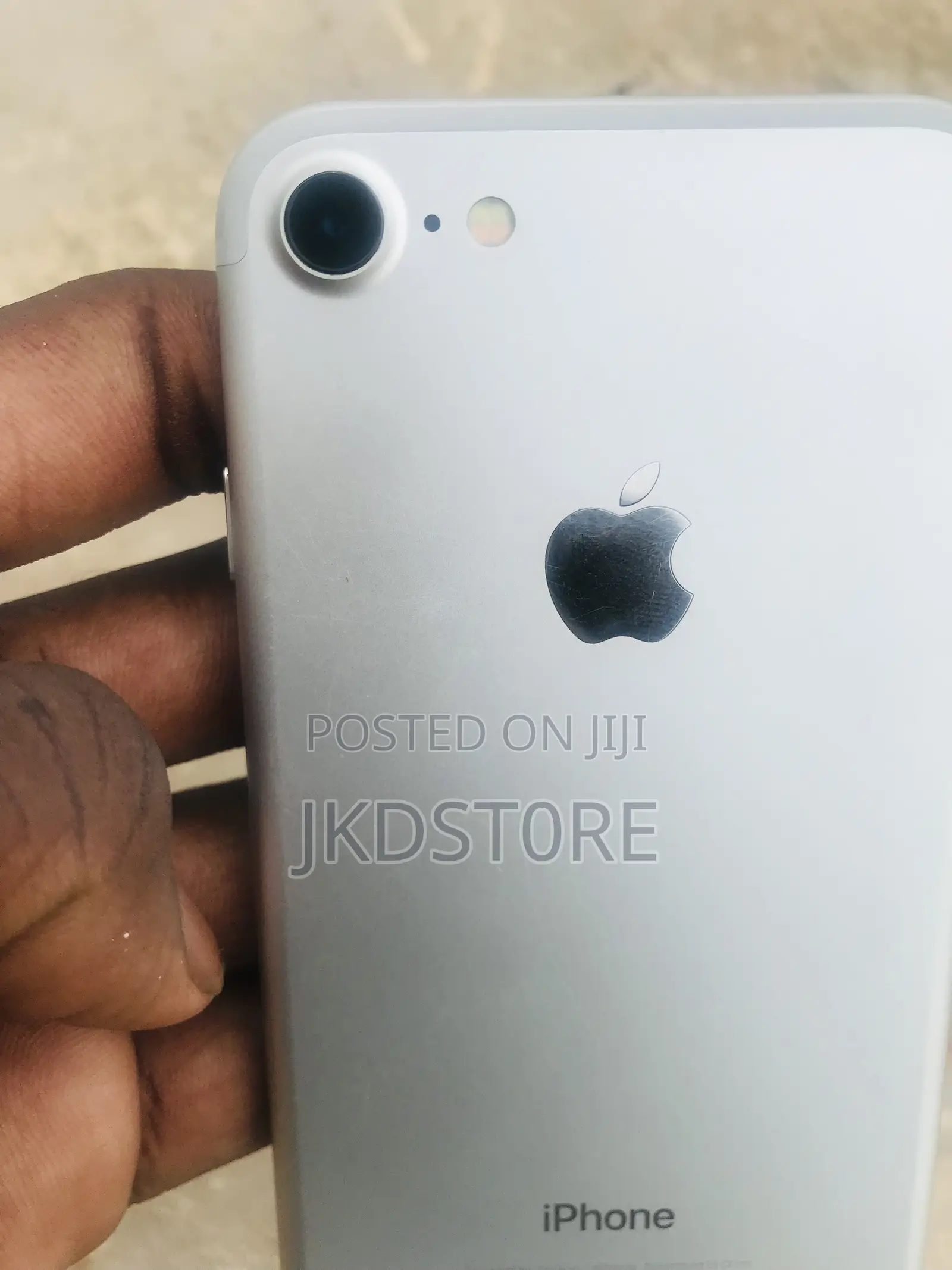 Apple iPhone 7 128 GB Silver
