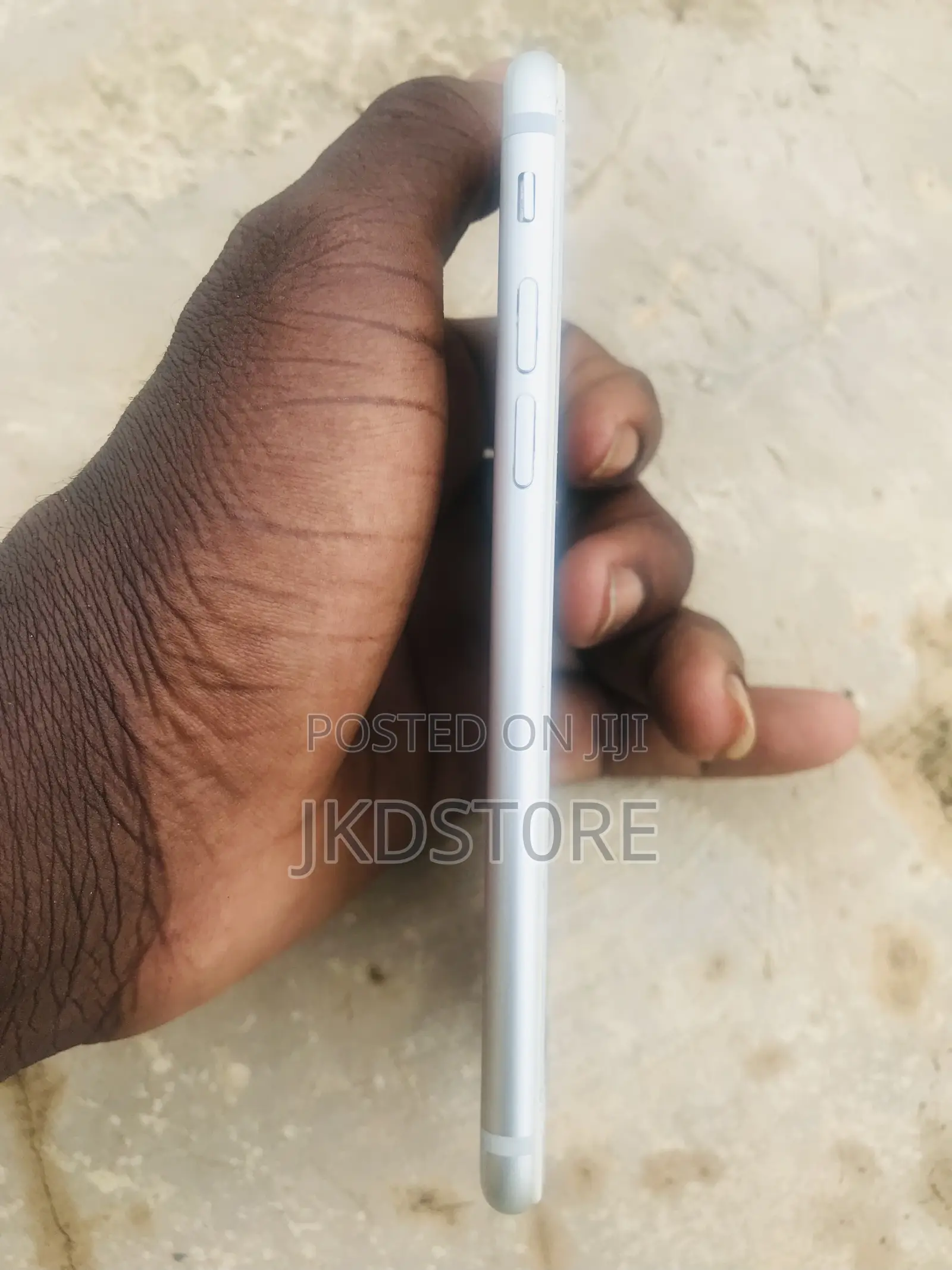 Apple iPhone 7 128 GB Silver