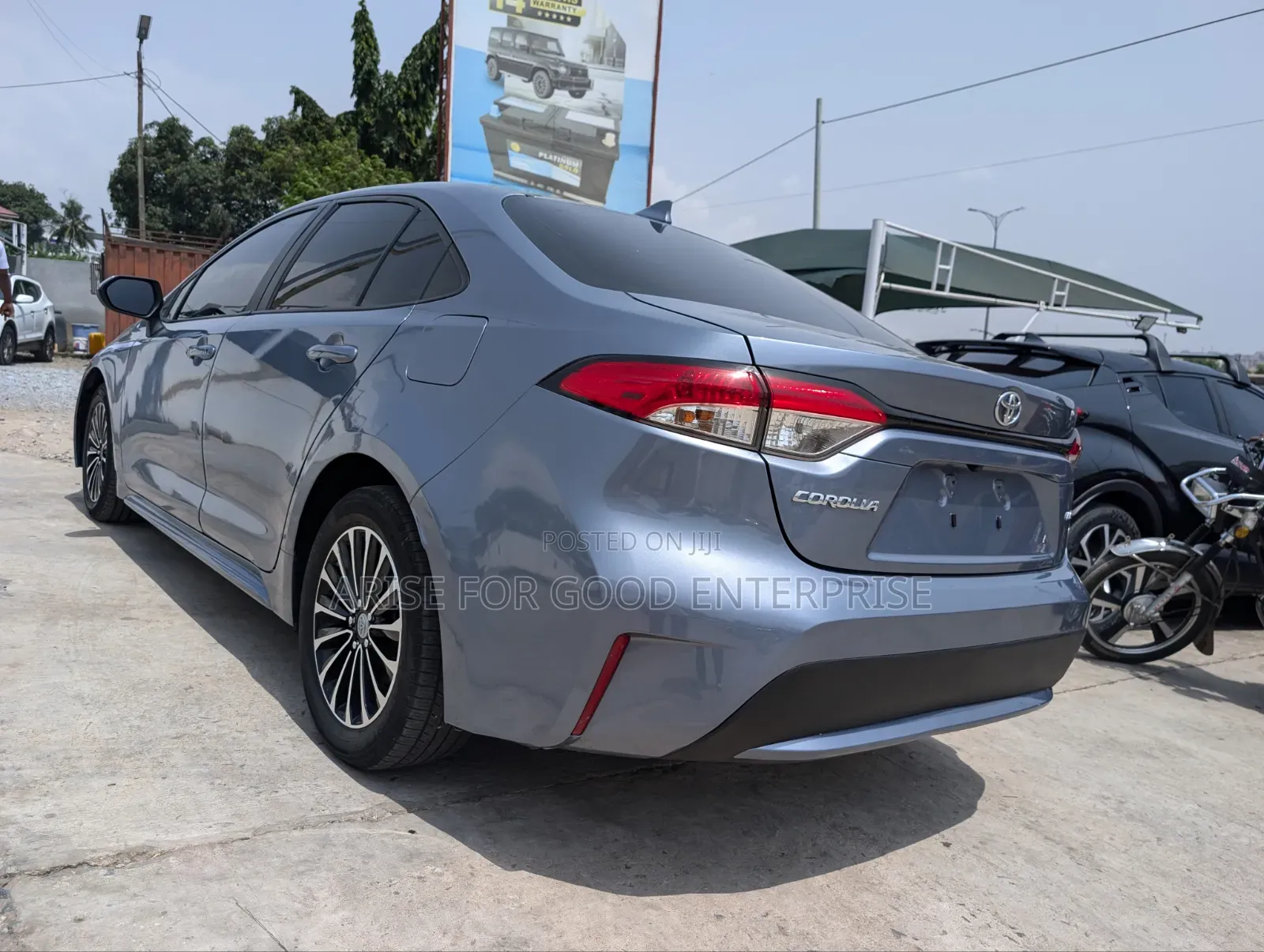Toyota Corolla LE 2021 Blue