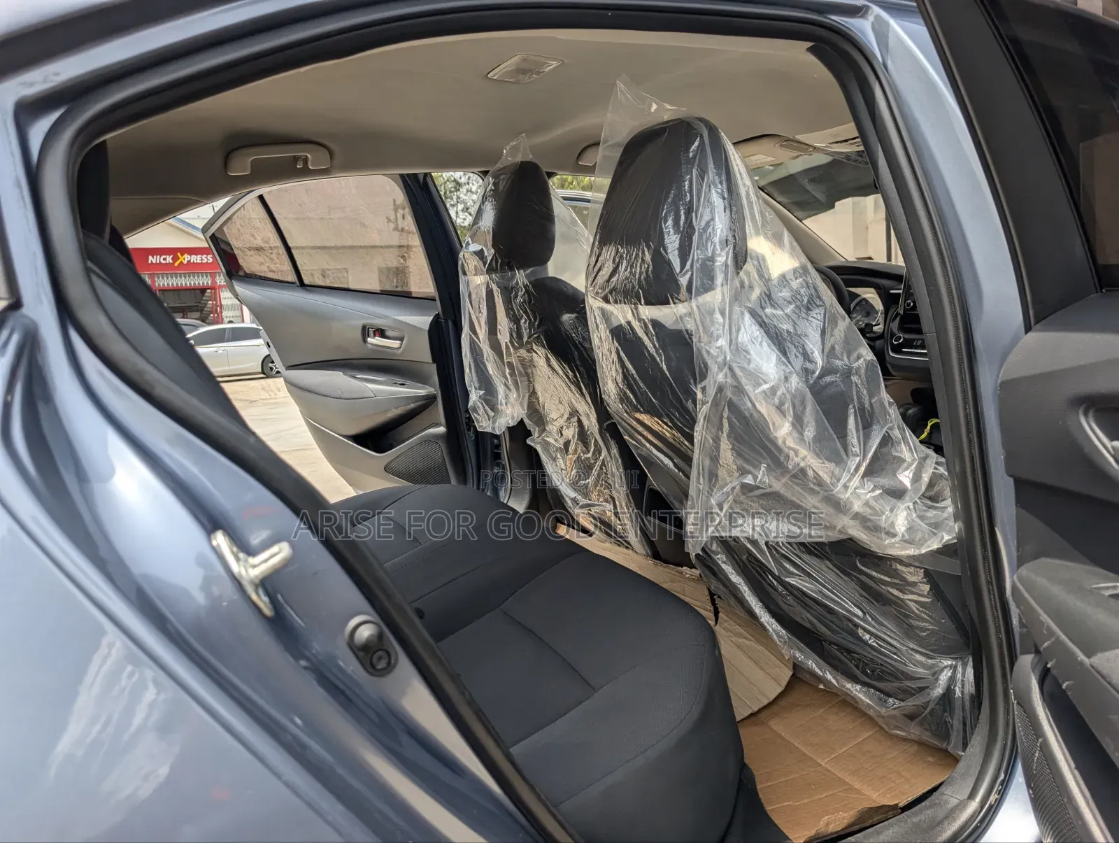 Toyota Corolla LE 2021 Blue