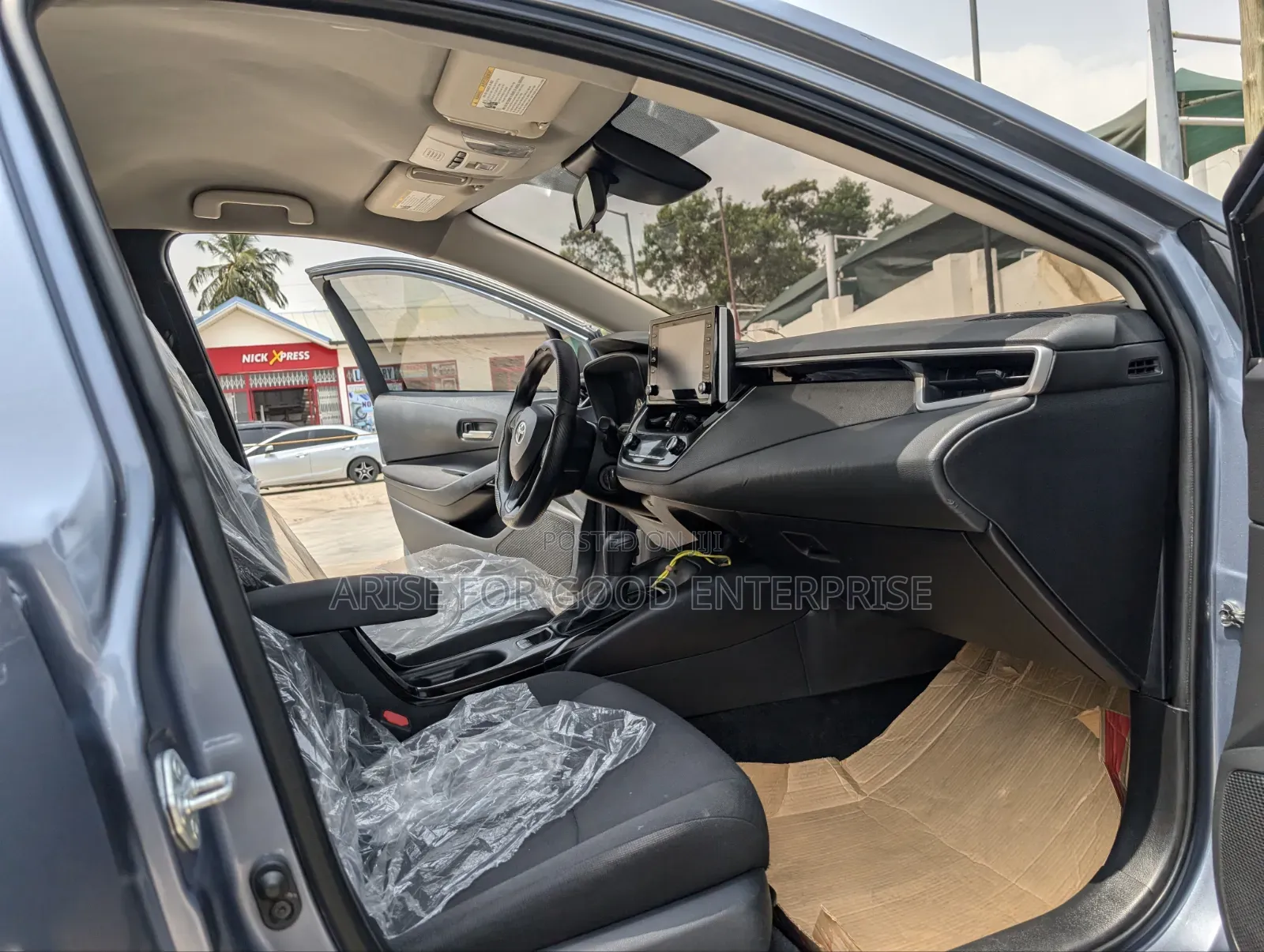 Toyota Corolla LE 2021 Blue