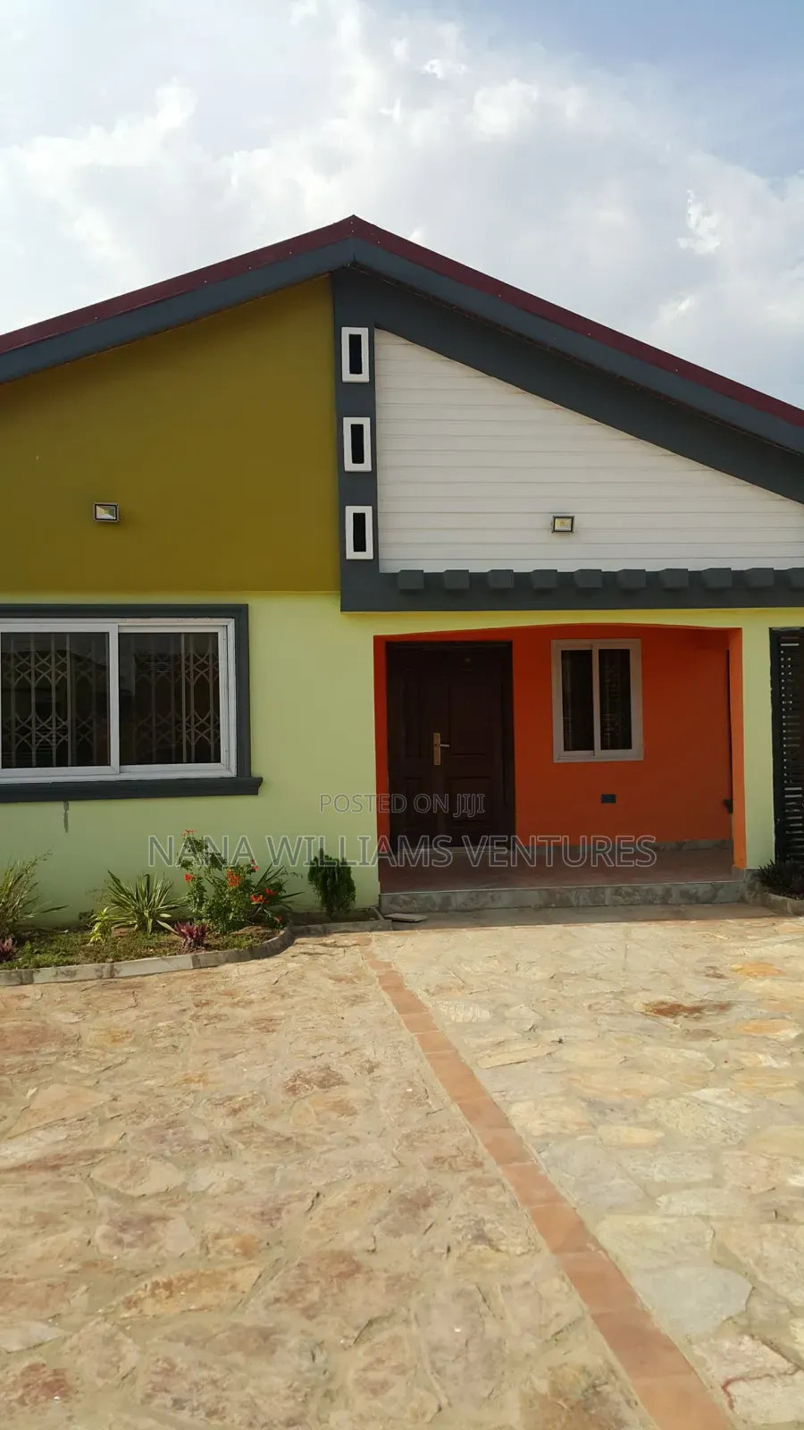 3bdrm Duplex in Kutunsa Amsaman, Amasaman for rent