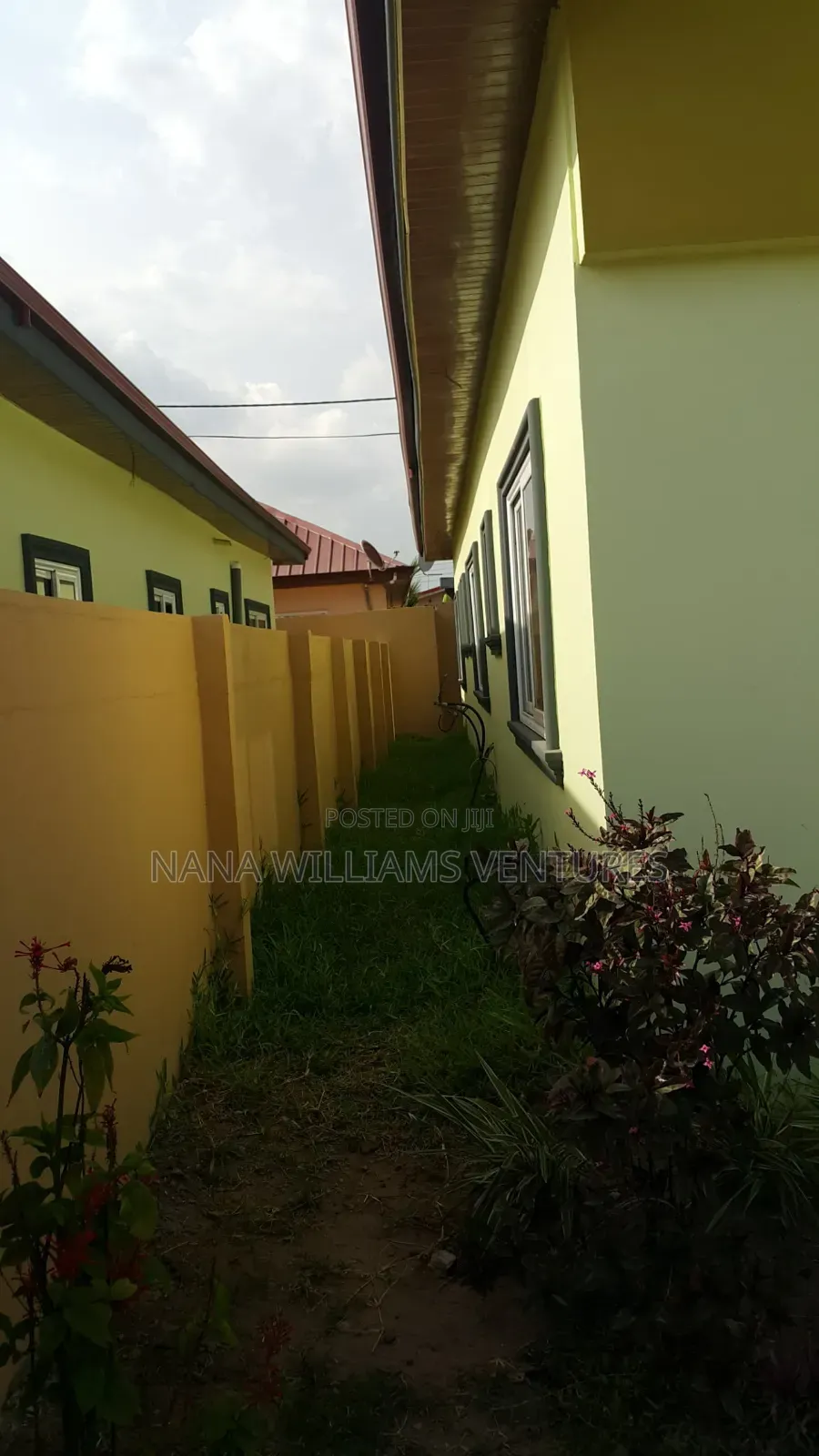 3bdrm Duplex in Kutunsa Amsaman, Amasaman for rent