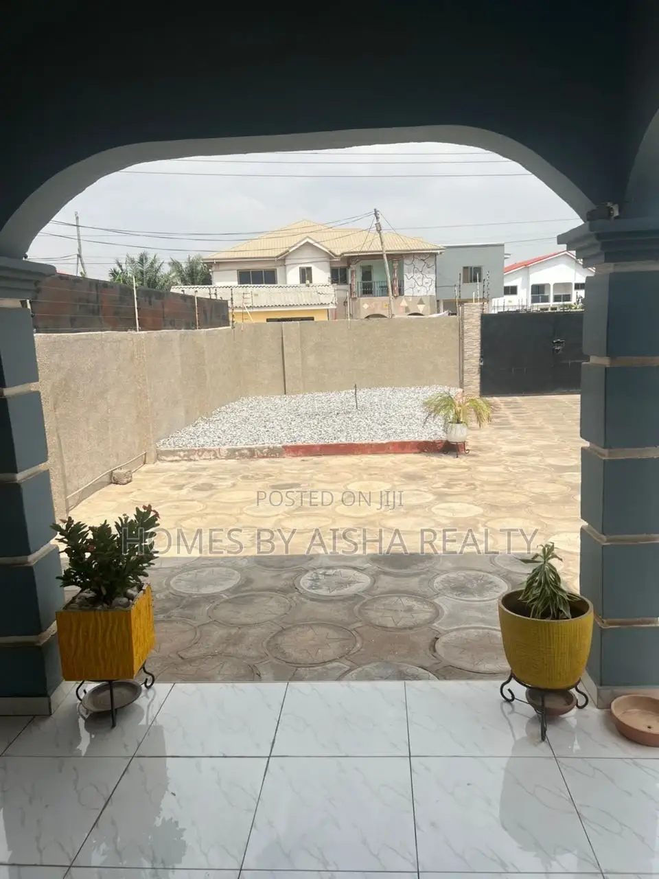 3bdrm House in Baatsona Total for sale