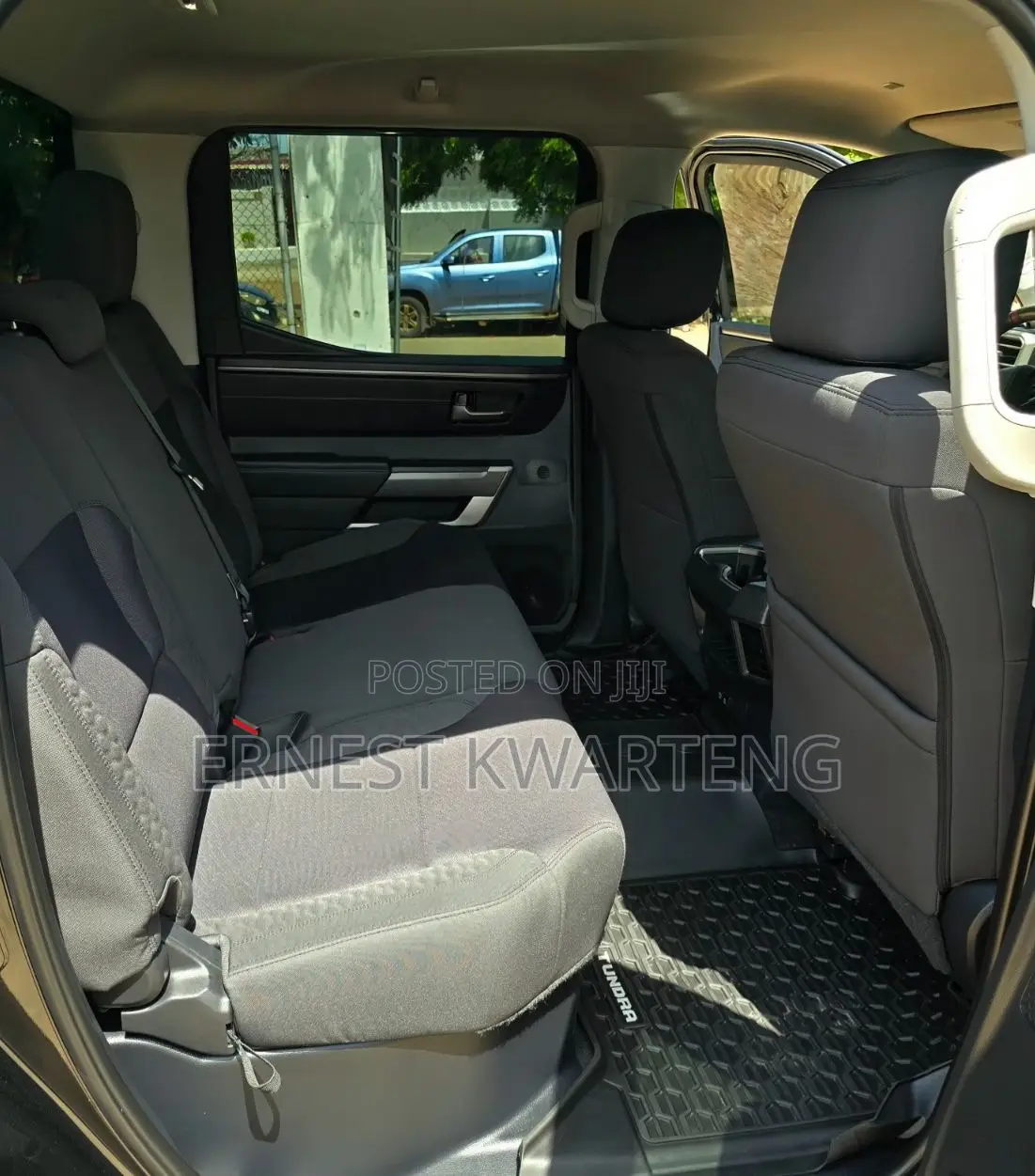Toyota Tundra 2024 Black