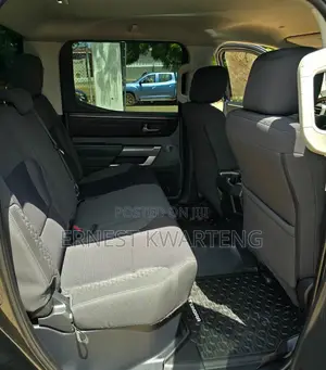 Toyota Tundra 2024 Black