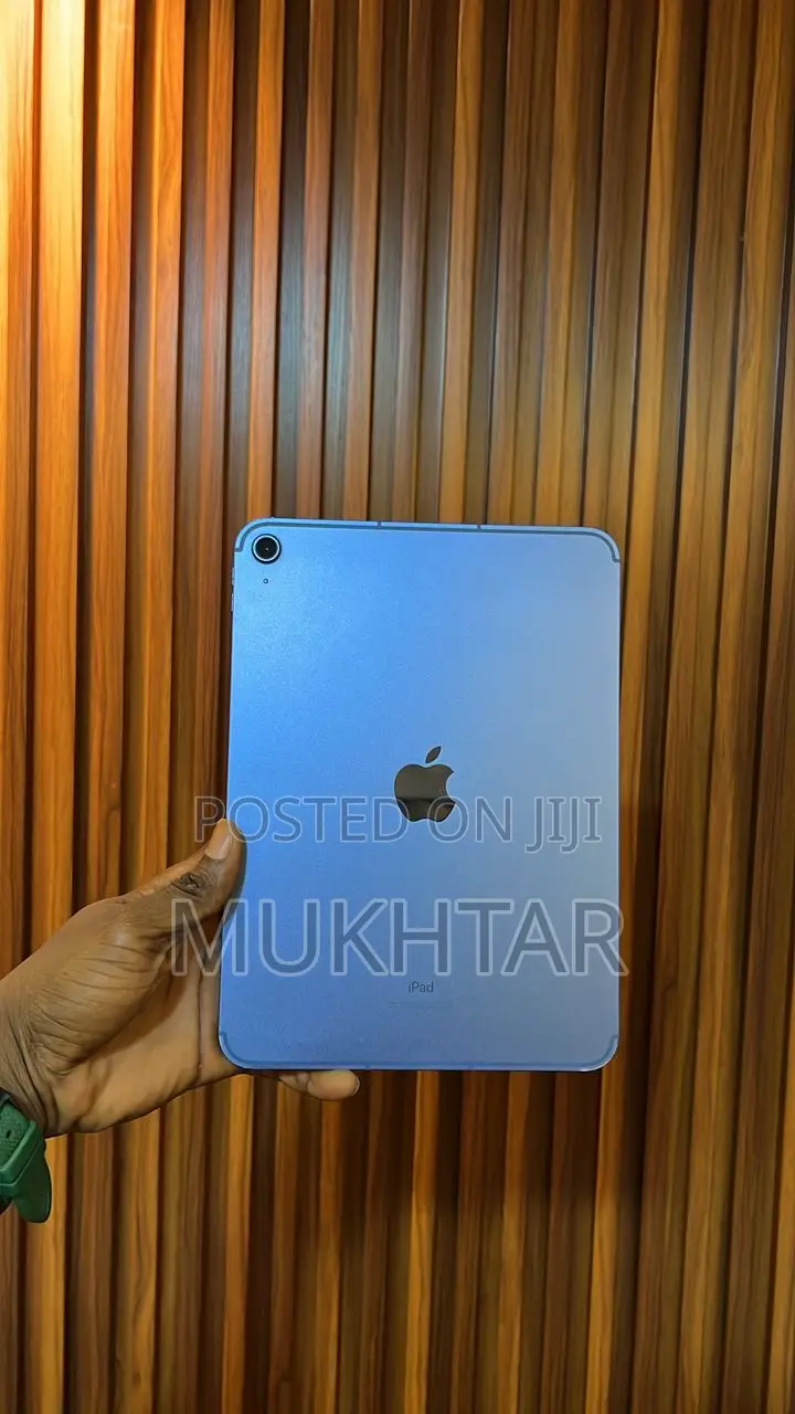 Apple iPad (2025) 64 GB Blue