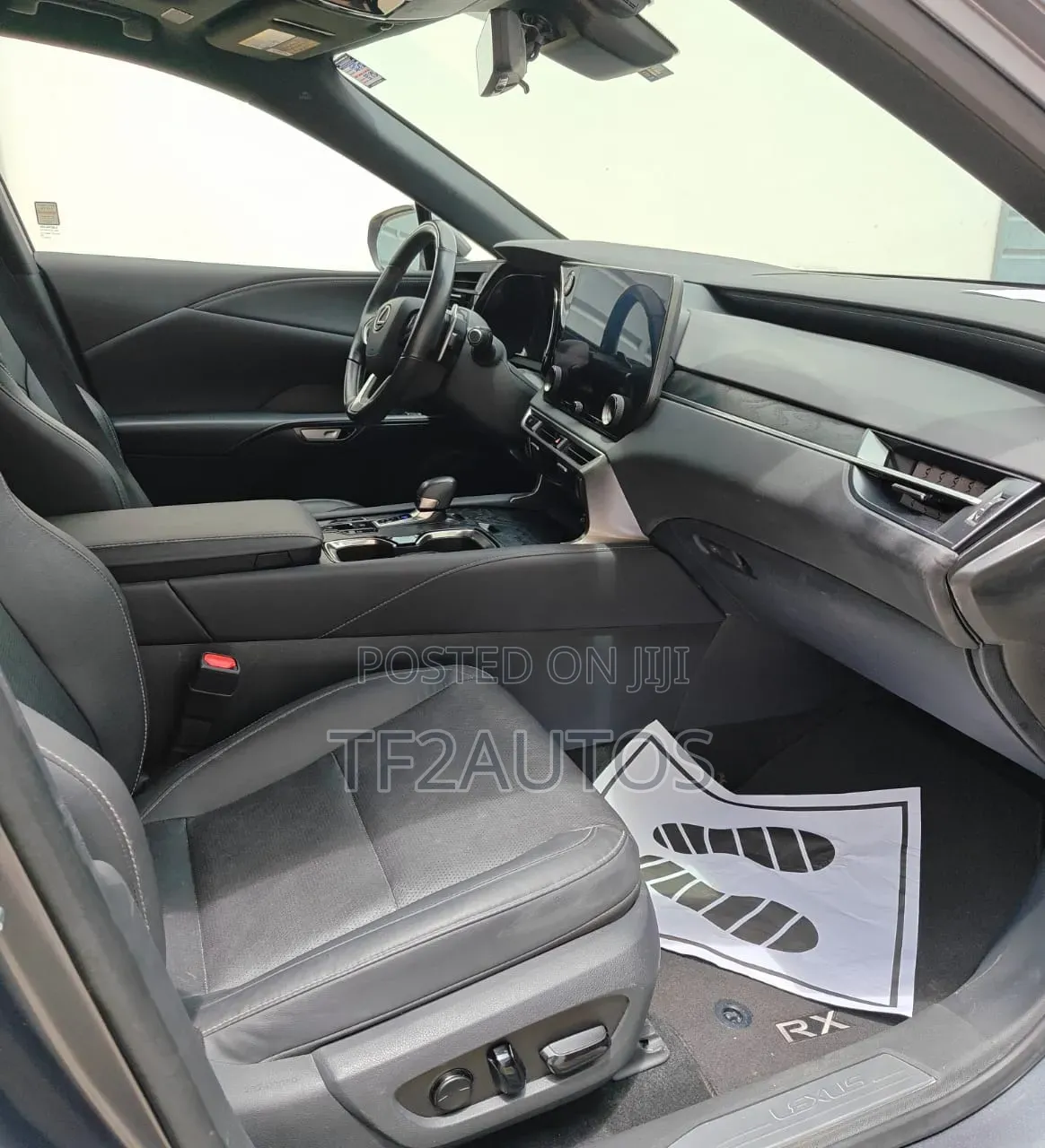 Lexus RX 2023 Gray