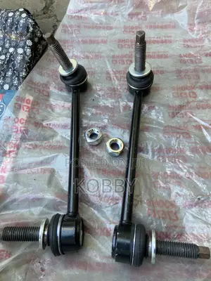 Chrysler 300-2012-2013,2014,2015,2016,2017,2018,2019,20 Front Link Bar