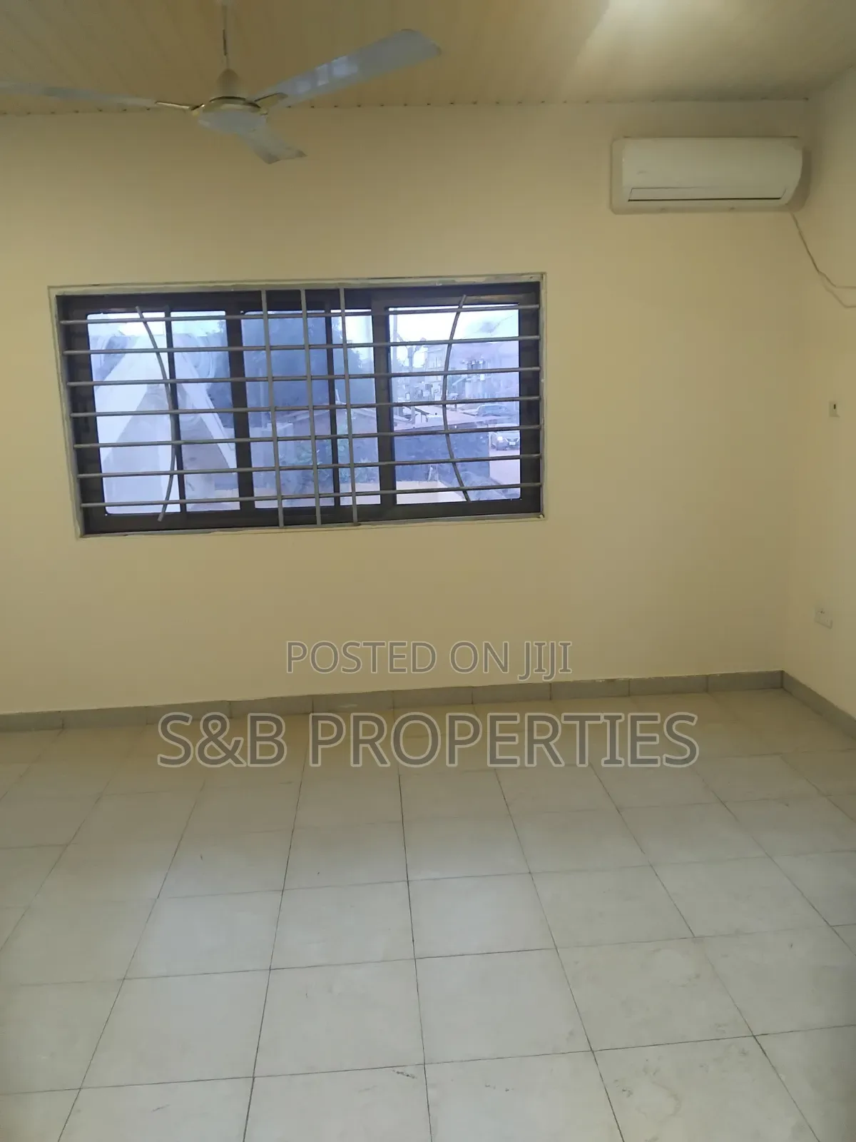 4bdrm Apartment in ECOMOG for rent