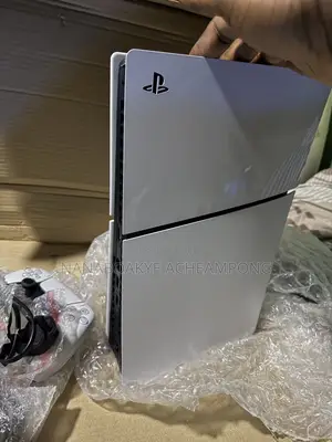 Brand New Uk Ps5 Slim Digital