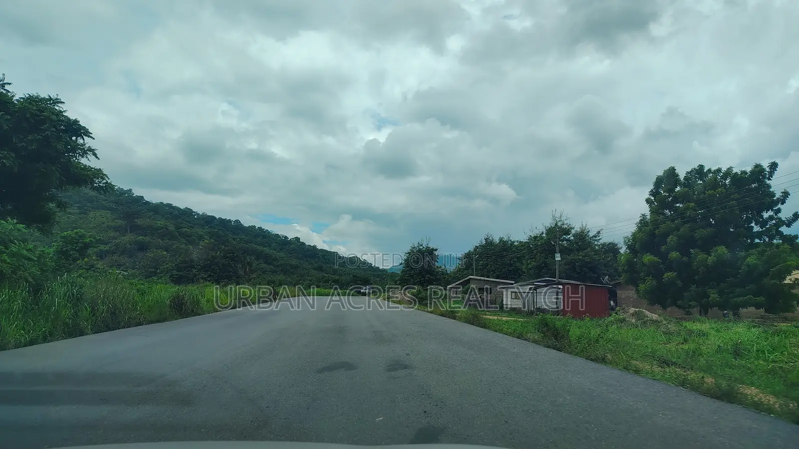 Volta Region, Kpeve _ 3 Plots Roadside Land