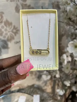 Dainty Nice Necklaces