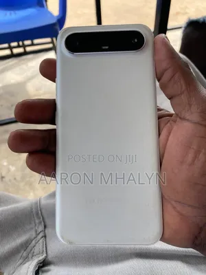 Tecno Spark Slim 256 GB White