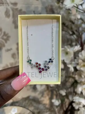 Dainty Nice Necklaces