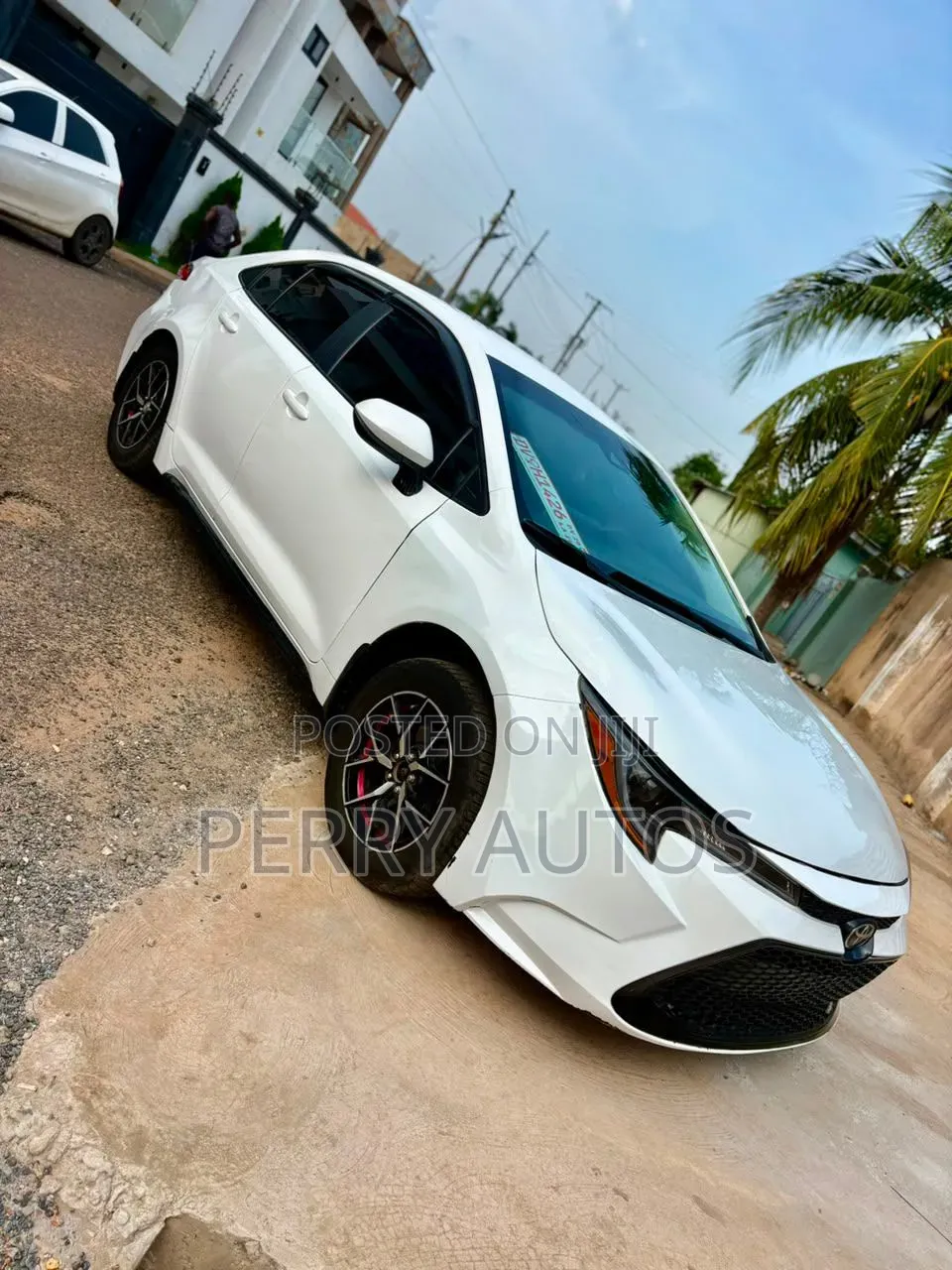 Toyota Corolla LE 2020 White