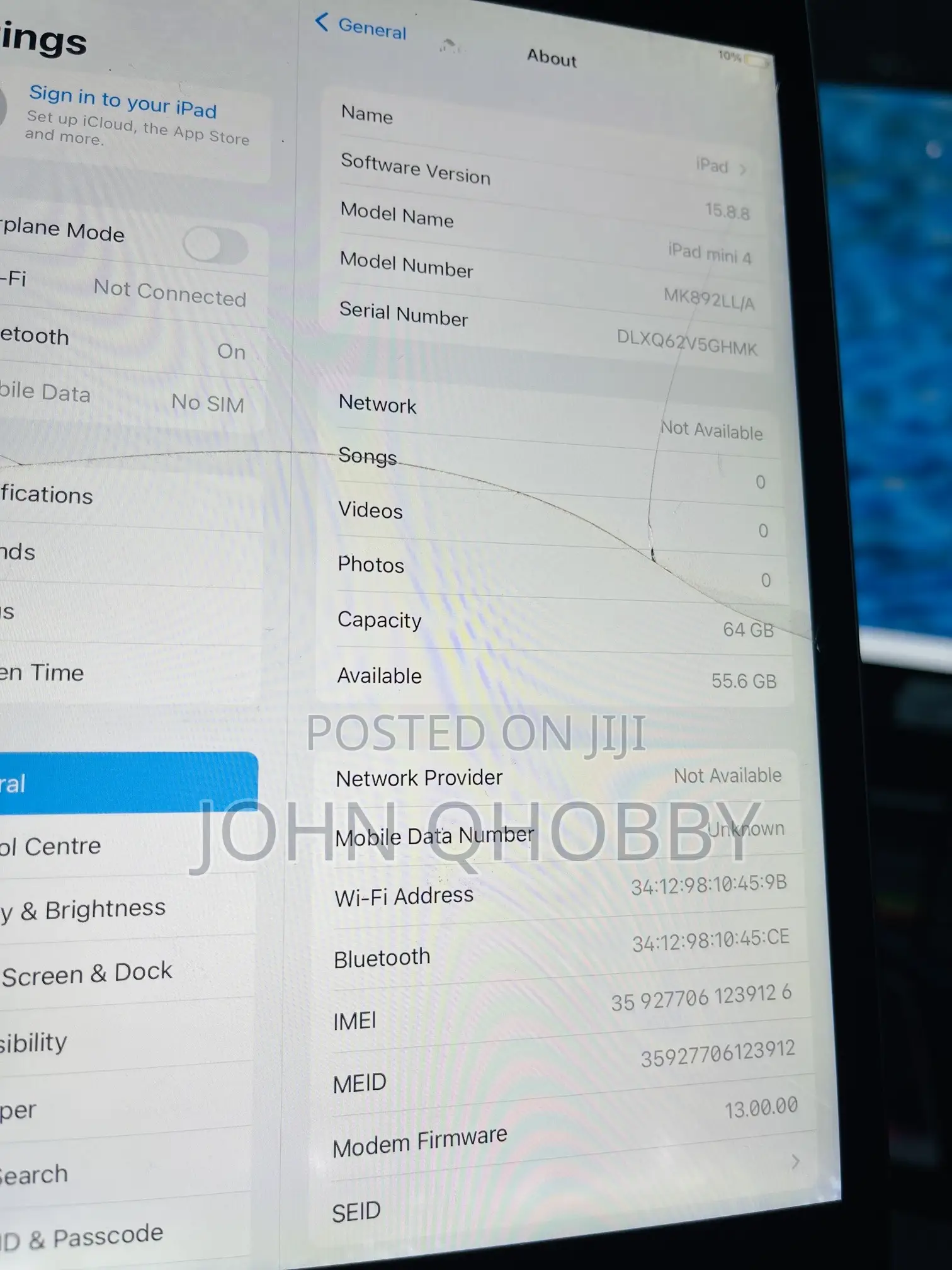 Apple iPad mini 4 64 GB Gray