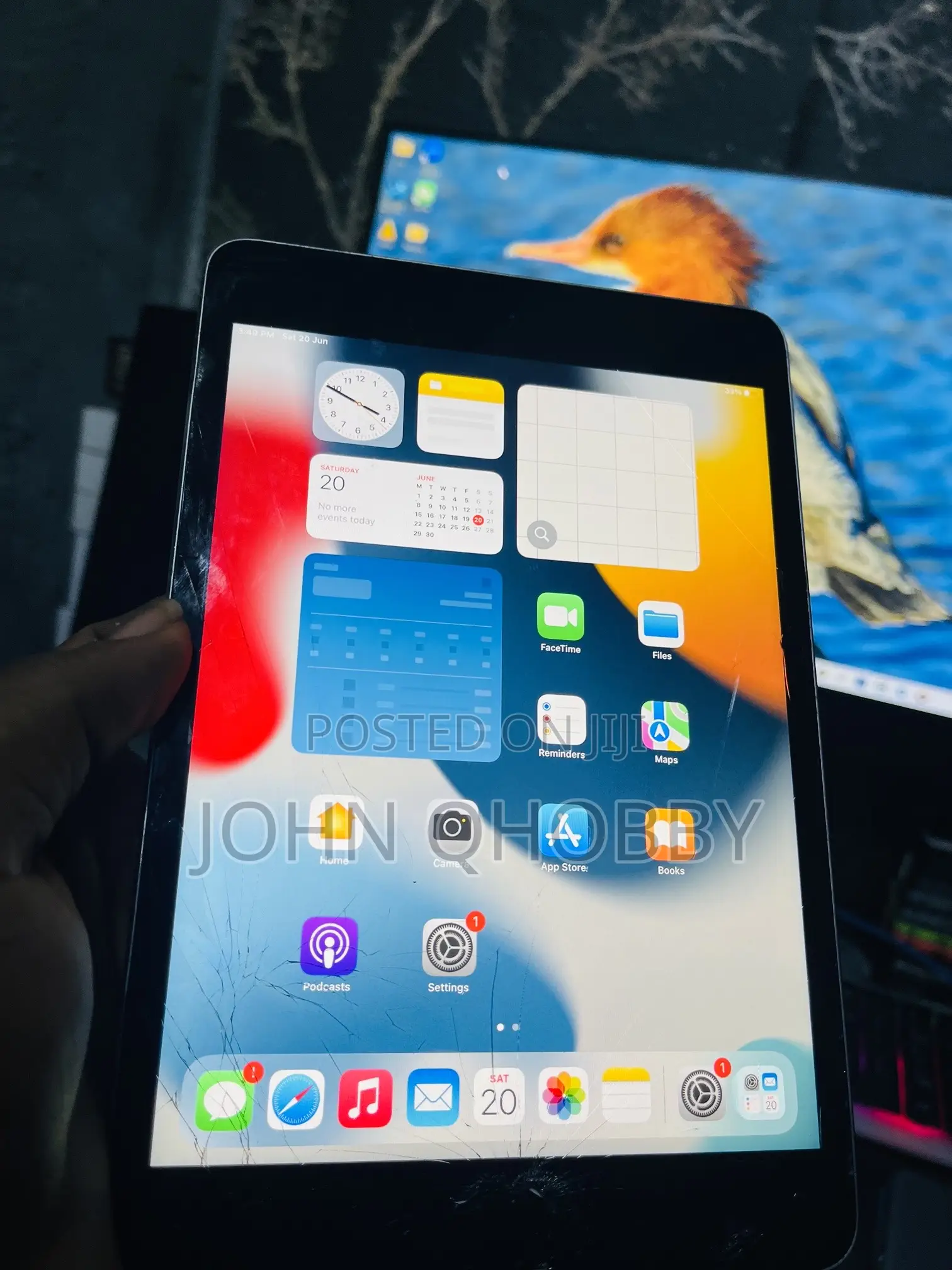Apple iPad mini 4 128 GB Gray