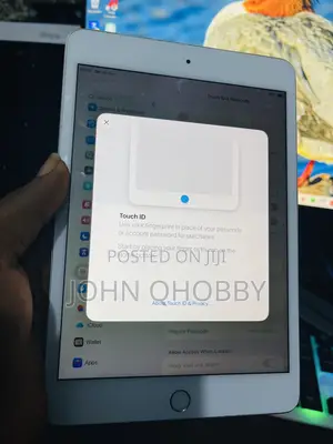 Apple iPad mini 5 64 GB Silver