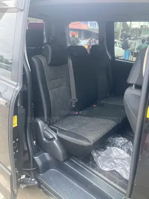 Toyota Voxy 2013 Black