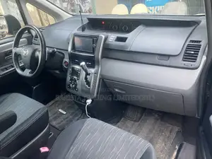 Toyota Voxy 2013 Black