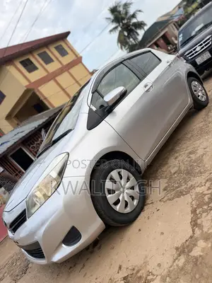 Toyota Vitz 1.3 AWD 3dr 2012 Silver