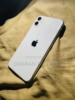 Apple iPhone 11 64 GB White