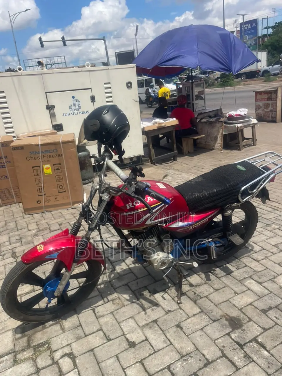 Royal Enfield Classic 350 2022 Red