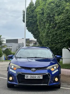 Toyota Corolla S 4dr Sedan (1.8L 4cyl CVT) 2016 Blue