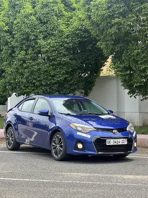 Toyota Corolla S 4dr Sedan (1.8L 4cyl CVT) 2016 Blue