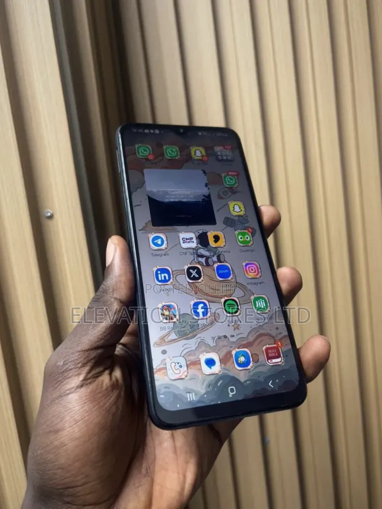 Samsung Galaxy A04 64 GB Black