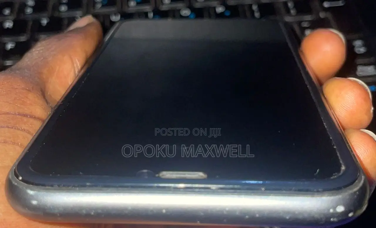 Apple iPhone 11 128 GB Black
