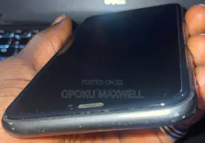 Apple iPhone 11 128 GB Black