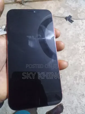 Apple iPhone XR 64 GB Yellow