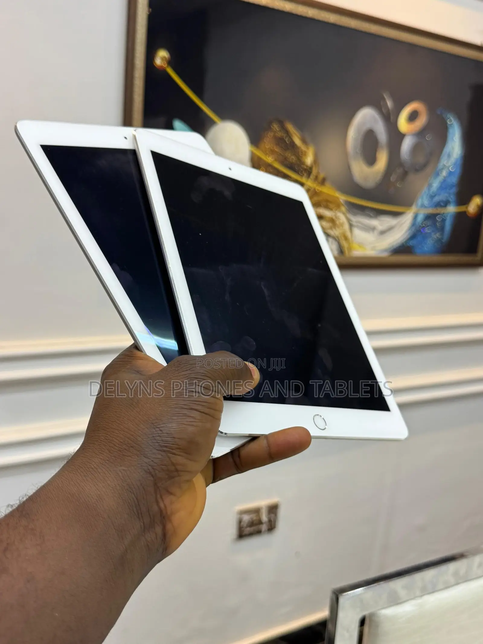 Apple iPad Air 64 GB Gray