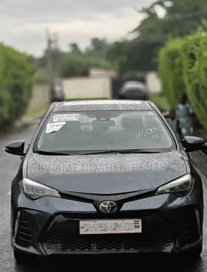Toyota Corolla XSE (1.8L 4cyl 2A) 2018 Gray