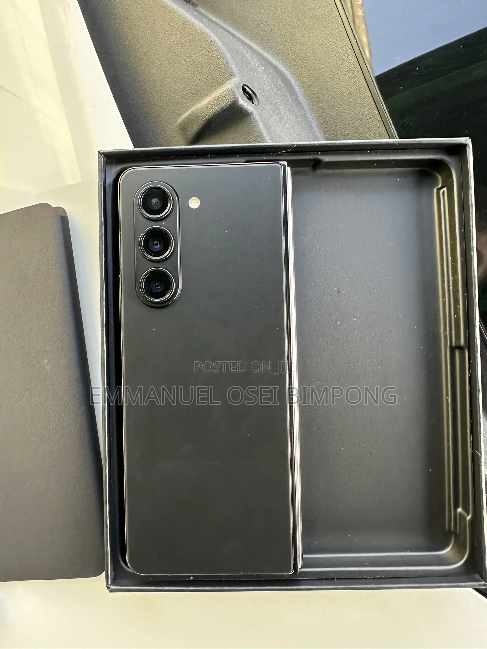 New Samsung Galaxy Fold 512 GB Black