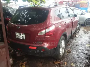 Nissan Qashqai 2008 Brown