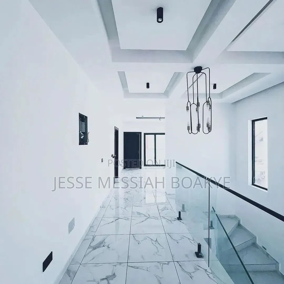5bdrm Mansion in J&J Estate Limited, Ejisu-Juaben Municipal for sale