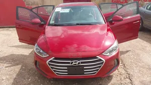 Hyundai Elantra Value Edition Sedan FWD (2.0L 4cyl 6A) 2017 Red