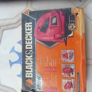 Black Decker Cutting Machine