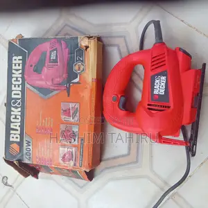 Black Decker Cutting Machine