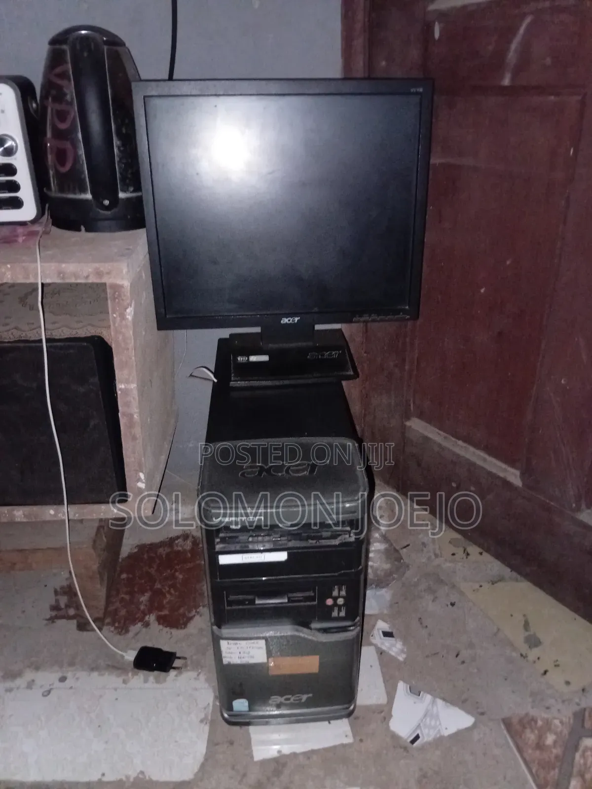 Desktop Computer Acer Aspire C24-760 1GB Intel Core 2 Duo HDD+SSD 160GB