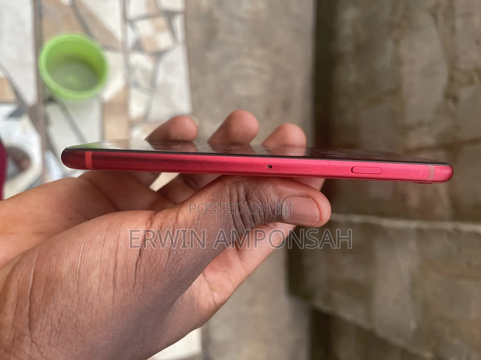 Apple iPhone SE 128 GB Red