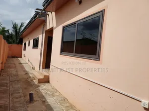 5bdrm House in Ablekuma Ga Odumase, Pentecost for rent
