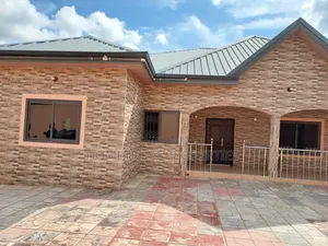5bdrm House in Ablekuma Ga Odumase, Pentecost for rent