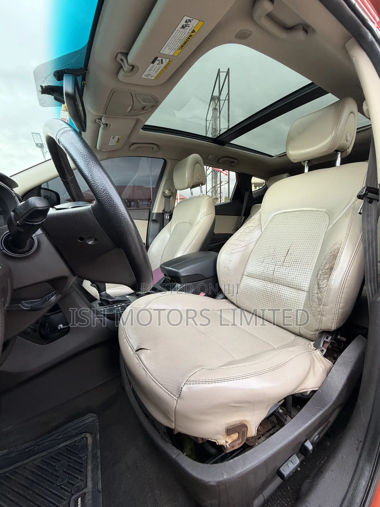 Hyundai Santa Fe Limited 4dr SUV AWD 2015 Brown