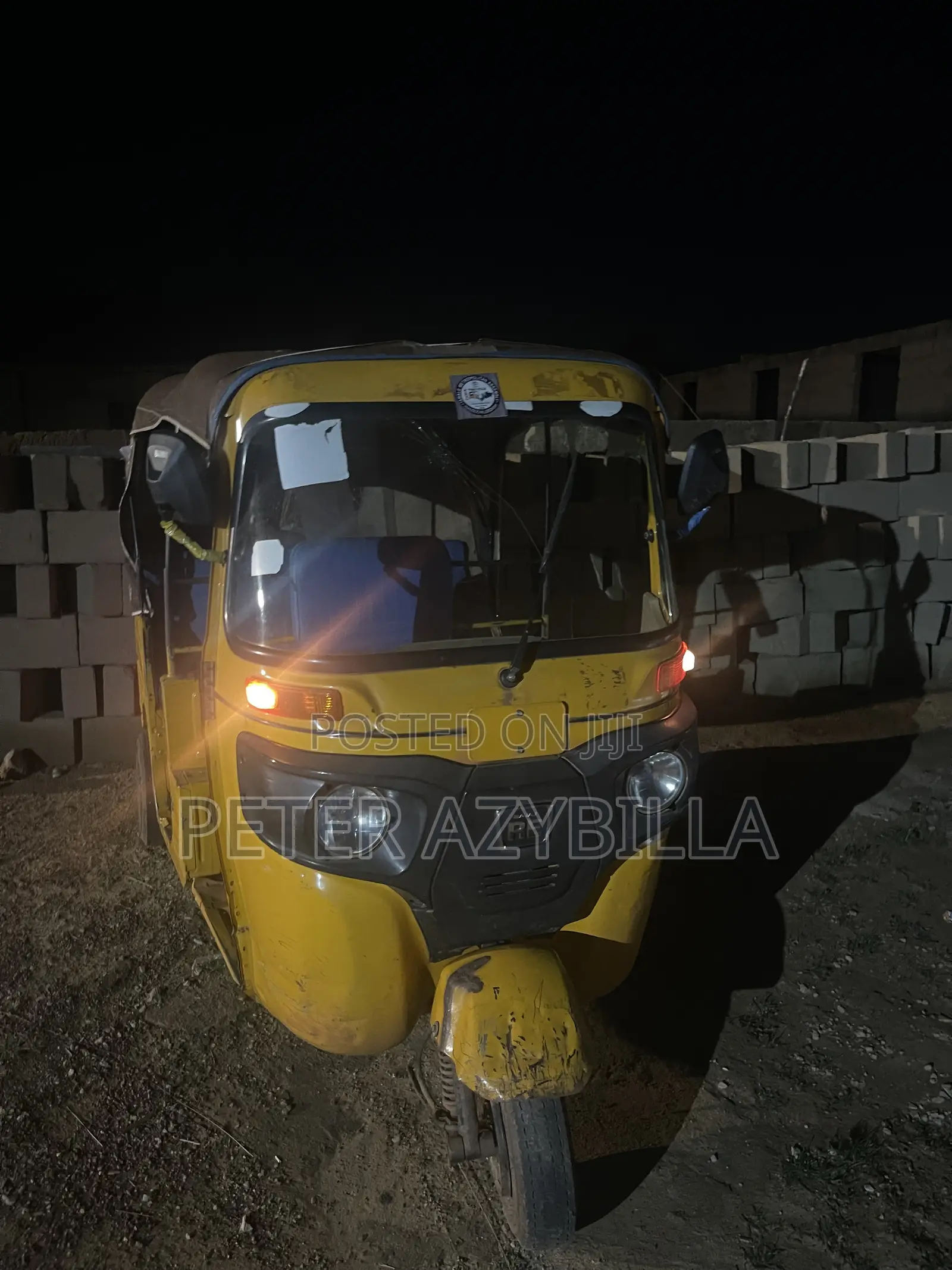 Bajaj RE 2022 Yellow