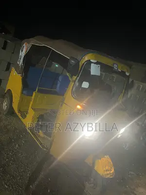 Bajaj RE 2022 Yellow