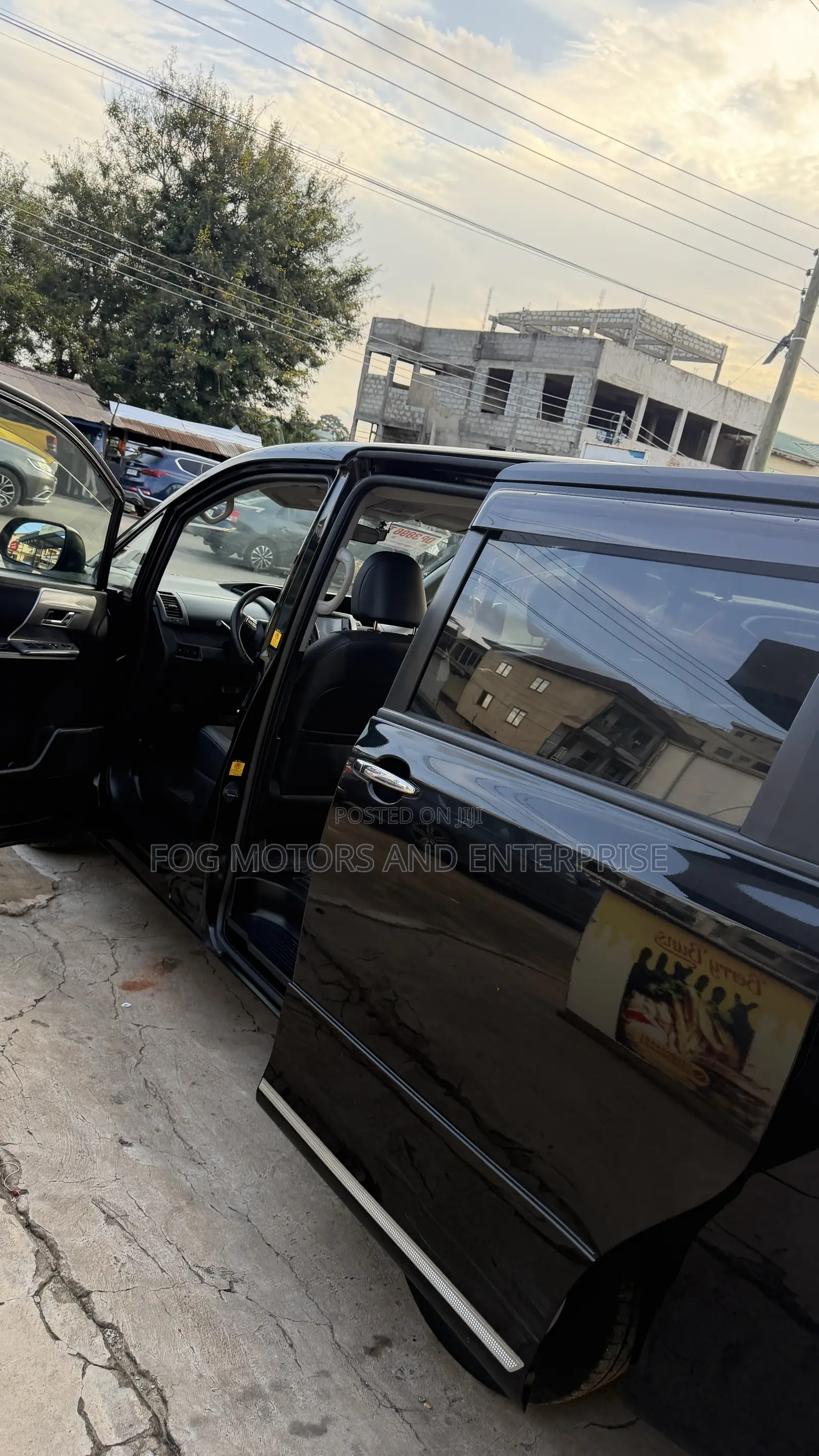 Toyota Voxy 2013 Black